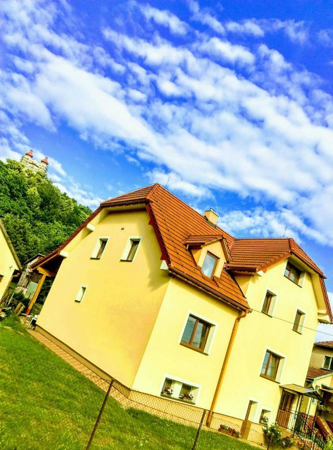 Apartman Pod Kalvariou - Rodinny Dom Banská Štiavnica エクステリア 写真