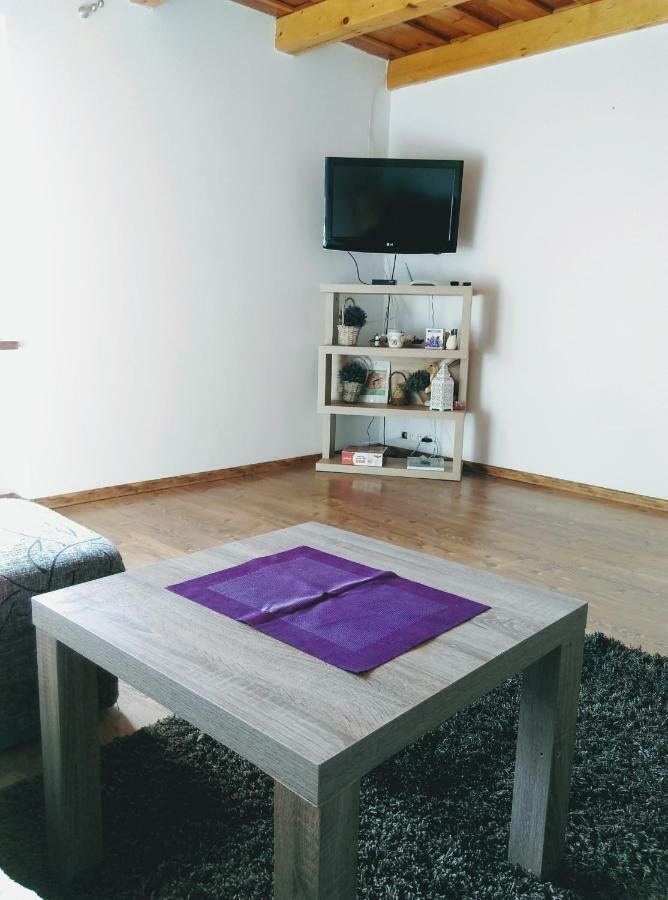 Apartman Pod Kalvariou - Rodinny Dom Banská Štiavnica エクステリア 写真